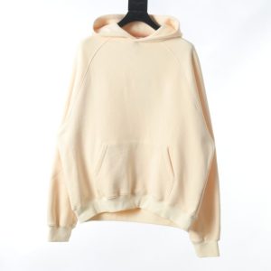 הסווטשרט - Fear Of God Essentials Hoodie