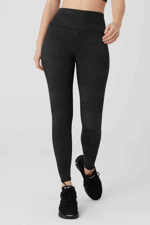 טייץ - Alo Yoga HIGH-WAIST CAMO VAPOR LEGGING