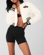 ז'ָקֵט -  ALO YOGA CROPPED GOAT JACKET White