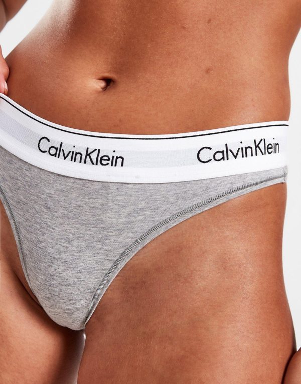 תַחתוֹנִים - Calvin Klein Modern Cotton Thong Underwear | Women