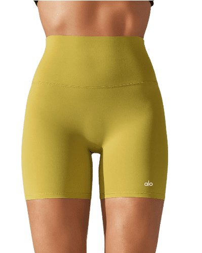 טייץ צמוד - Alo Yoga short tights in yellow color for women