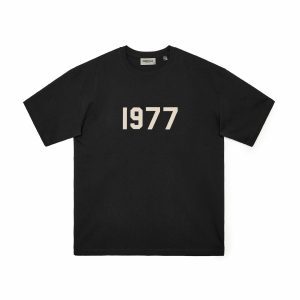 ביגוד Essentials Zone Flocking 1977 Short Sleeve T-Shirt for Men and Women - Loose Couple Style