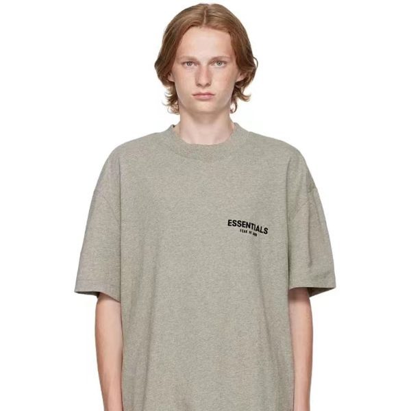 ביגוד Fear of God Double Line Essentials Zone Season 8 Flocking Font Loose OS Short Sleeve T-Shirt for Men