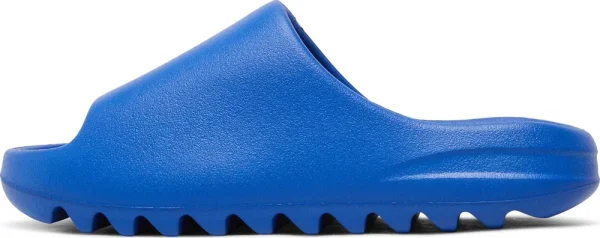 Adidas Yeezy Slides Azure – כפכפי Yeezy בצבע כחול