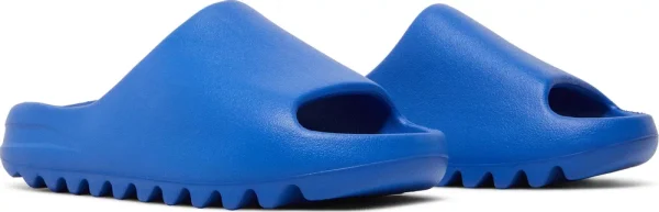 Adidas Yeezy Slides Azure – כפכפי Yeezy בצבע כחול