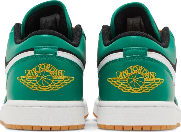 Air Jordan 1 Low SE Christmas – נעלי סניקרס במהדורת חג