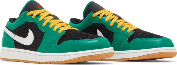 Air Jordan 1 Low SE Christmas – נעלי סניקרס במהדורת חג