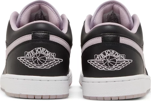 Air Jordan 1 Low SE Black Iced Lilac – נעלי סניקרס שחור וסגול