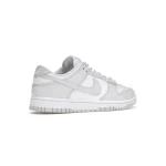 נעלי Nike Dunk Low Photon Dust – סניקרס נמוכות בצבע לבן ואפור