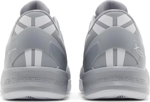 נעלי Nike Kobe 8 Protro 'Wolf Grey' – עיצוב קלאסי וביצועים מתקדמים