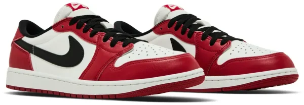 Air Jordan 1 Retro Low OG Chicago  – נעלי סניקרס אדום, לבן ושחור