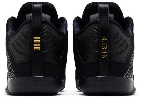 נעלי Nike Kobe 11 Elite Low Protro 'Fade To Black' 2026 – מהדורה מיוחדת