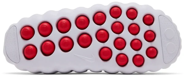 Nike Mind 001 White Speed Red נעלי סליפ און בעיצוב חדשני ונוחות מרבית