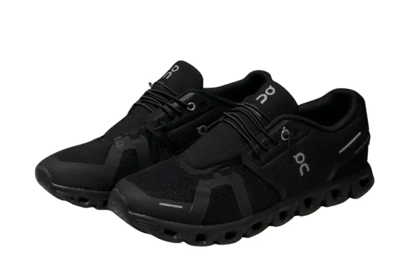 On Cloud 5 Running | נעלי ON Cloud 5 – קלילות יוצאת דופן ונוחות בכל צעד