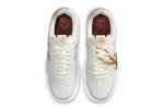Nike Air Force 1 Pixel Summit White – נעלי סניקרס לנשים בעיצוב ייחודי
