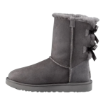 UGG מגפי Baily Bow 2 בצבע אפור לנשים – נוחות, חמימות ועיצוב קלאסי