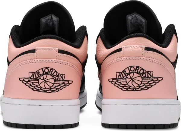 Air Jordan 1 Low Crimson Tint – נעלי סניקרס שחור וורוד