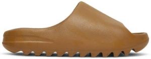 Adidas Yeezy Slides Ochre – כפכפי Yeezy בצבע חום אוקר