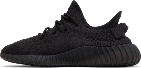 Adidas Yeezy Boost 350 V2 Onyx נעלי סניקרס שחורות עם סוליית Boost