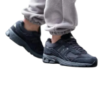 נעלי ניו באלאנס New Balance 2002R Black