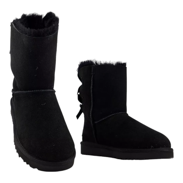 UGG מגפי Baily Bow 2 בצבע שחור לנשים – נוחות, חמימות ועיצוב קלאסי