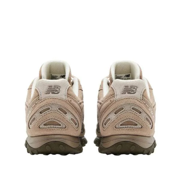 נעלי ניו באלאנס New Balance 204L Mushroom Arid Stone