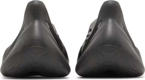 Adidas Yeezy Foam Runner Onyx – כפכפי פום ראנר בצבע שחור
