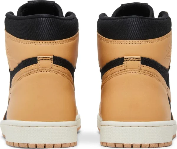 נעלי סניקרס Nike Air Jordan 1 Retro High OG לגברים – Heirloom