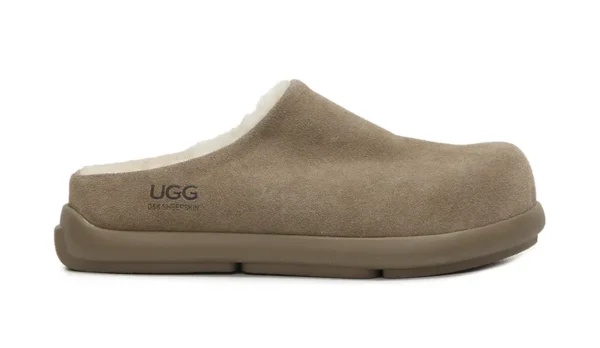 UGG נעלי בית Premium Jade לגברים בצבע Antelope Brown