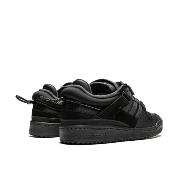 Adidas Forum Low Bad Bunny Back to School – סניקרס מעור בעיצוב ייחודי
