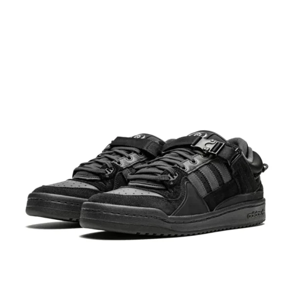 Adidas Forum Low Bad Bunny Back to School – סניקרס מעור בעיצוב ייחודי