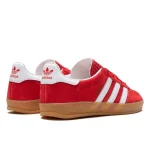 נעלי Adidas Gazelle Indoor Scarlet Cloud White – סניקרס זמש קלאסיות