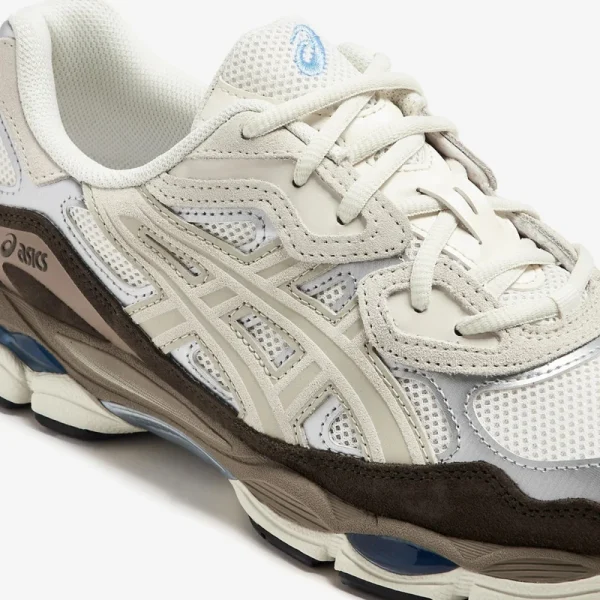 ASICS Gel-NYC Cream Brown – נעלי סניקרס מעוצבות ונוחות