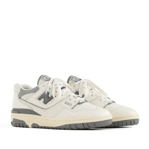 נעלי ניו באלאנס New Balance 550 Leather White Gray