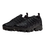 Nike Air VaporMax Plus – נעלי גברים עם טכנולוגיית Air בצבע Black/Dark Grey