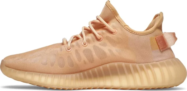 Adidas Yeezy Boost 350 V2 Mono Clay נעלי סניקרס בגוון קורל ייחודי