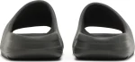 Adidas Yeezy Slides Dark Onyx – כפכפי Yeezy בצבע פחם כהה