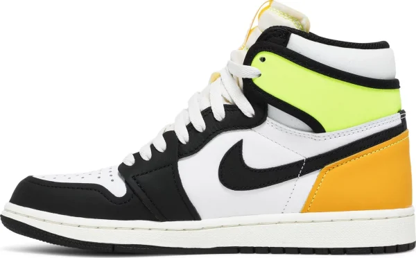 נעלי Nike Air Jordan 1 Retro High OG 'Volt Gold' – עיצוב ייחודי ומודרני