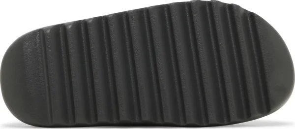 Adidas Yeezy Slides Dark Onyx – כפכפי Yeezy בצבע פחם כהה
