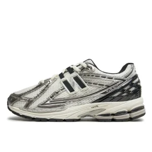 נעלי ניו באלאנס New Balance 1906R Silver Black