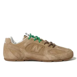 נעלי ניו באלאנס New Balance 530 SL Miu Miu Ecru