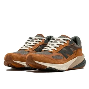New-balance-990-v6-carhartt-wip-sculpture-center-2-600×600