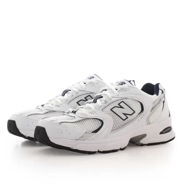 נעלי ניו באלאנס New Balance MR 530 SG White Navy