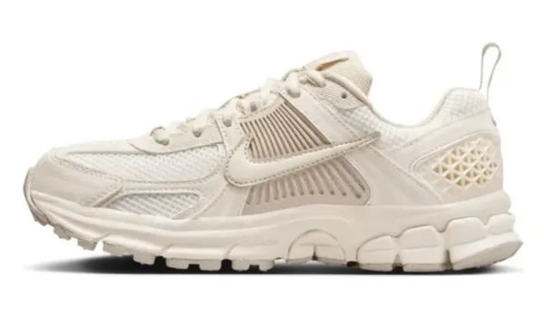 Nike Zoom Vomero 5 Pale Ivory – נעלי סניקרס בגוון שנהב
