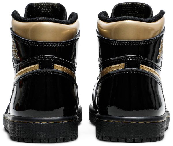 נעלי סניקרס Nike Air Jordan 1 Retro High OG לגברים – Black Metallic Gold