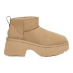UGG Women’s Classic Ultra Mini New Heights Mustard Seed פלטפורמה עקב מגפי האג
