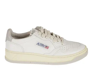 Autry Logo-Patch Lace-Up סניקרס