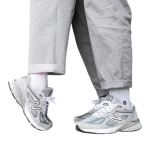 New Balance 990 V5 סניקרס
