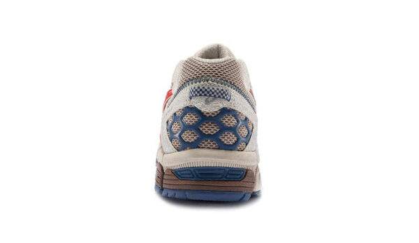 Asics GEL-Kahana 8 Light Brown Red נעליים