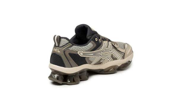Asics GEL-QUANTUM Kinetic Birch/Dark Taupe נעליים